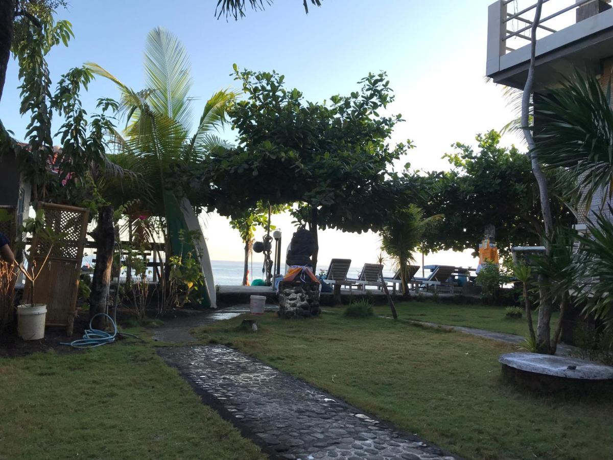 Tudes Homestay Amed Extérieur photo