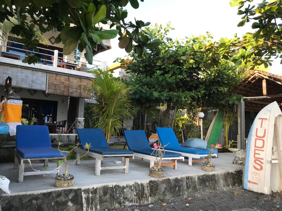Tudes Homestay Amed Extérieur photo