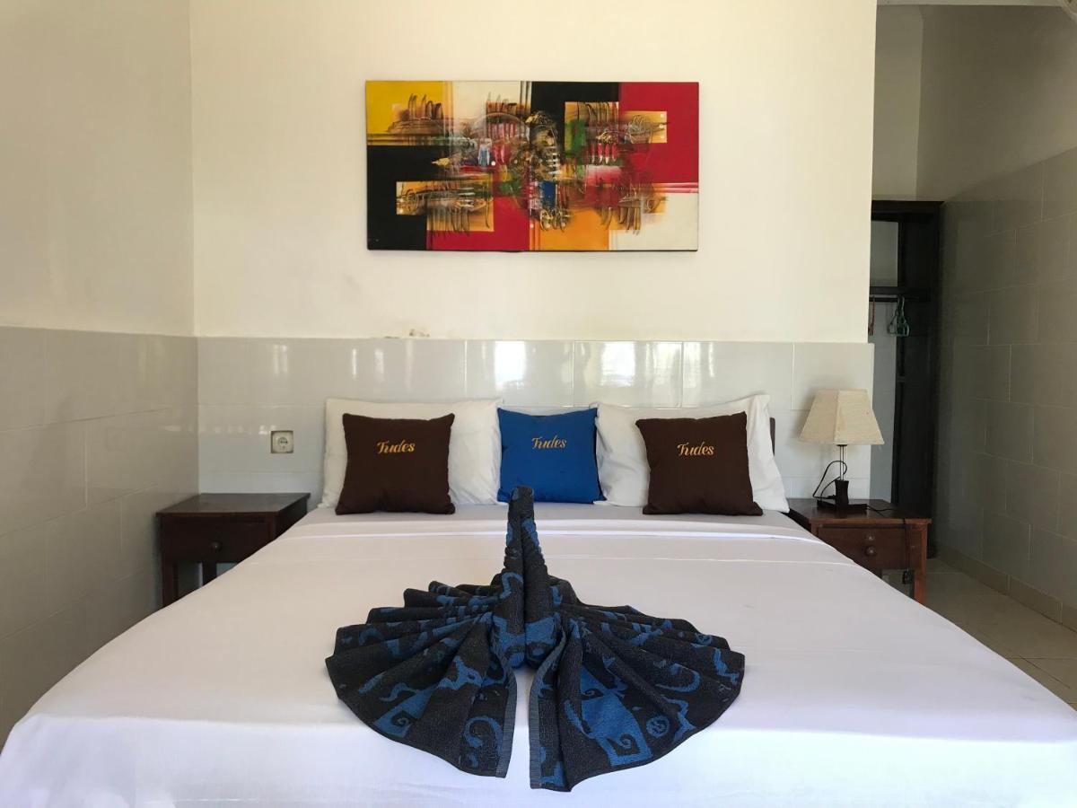 Tudes Homestay Amed Extérieur photo